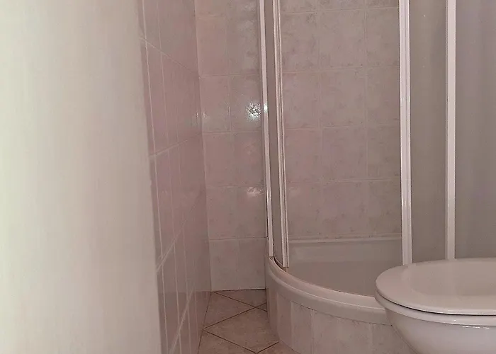 Mit Balkon Und Meerblick In Strandnaehe By Interhome Apartment Baska Voda